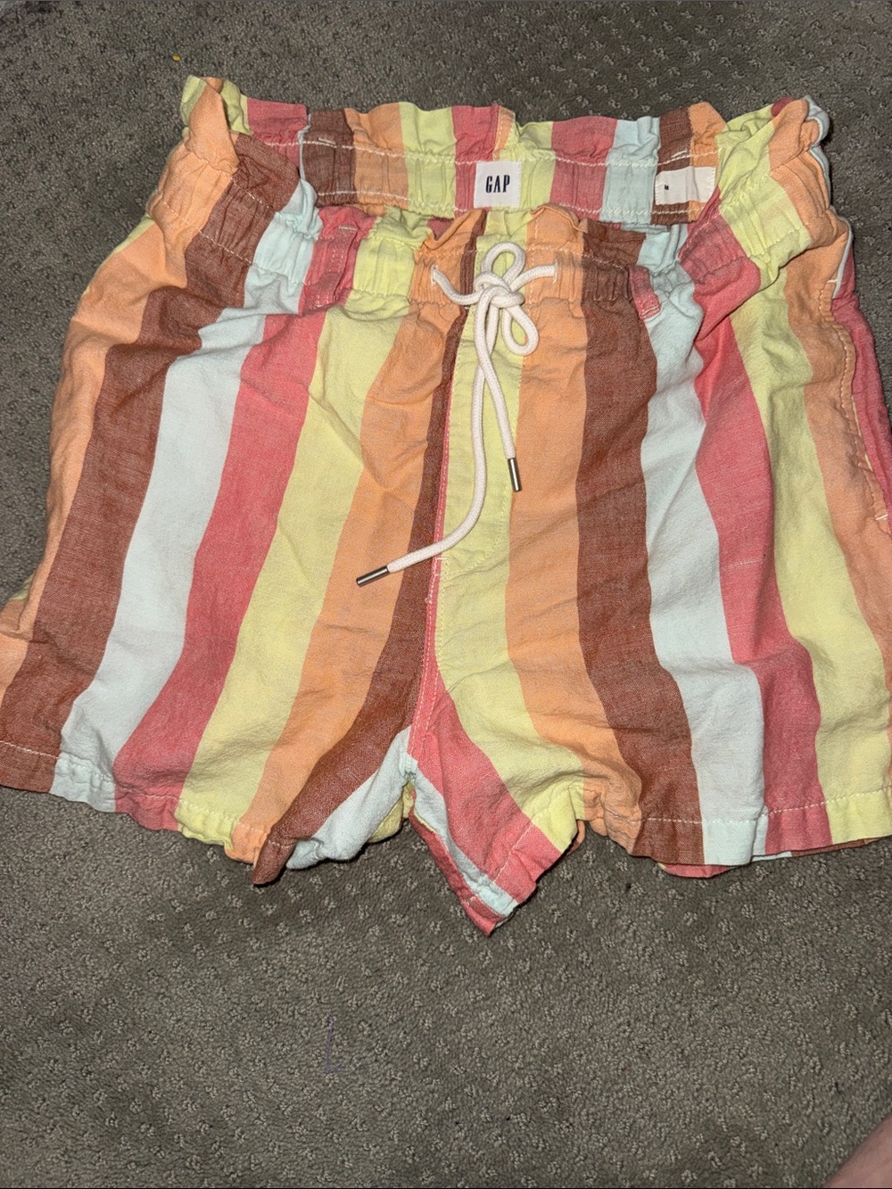 Gap striped shorts